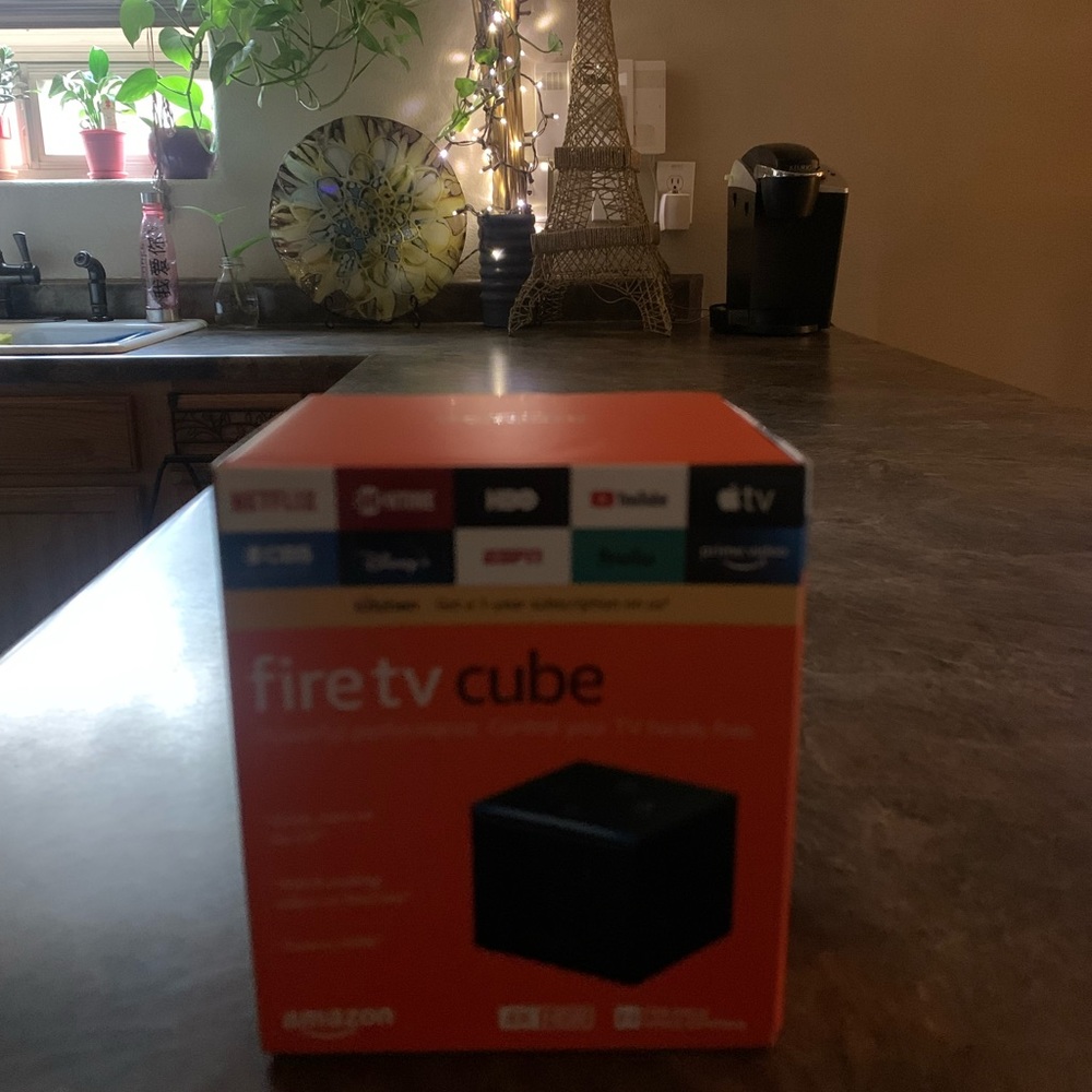 Amazon fire tv Cube.